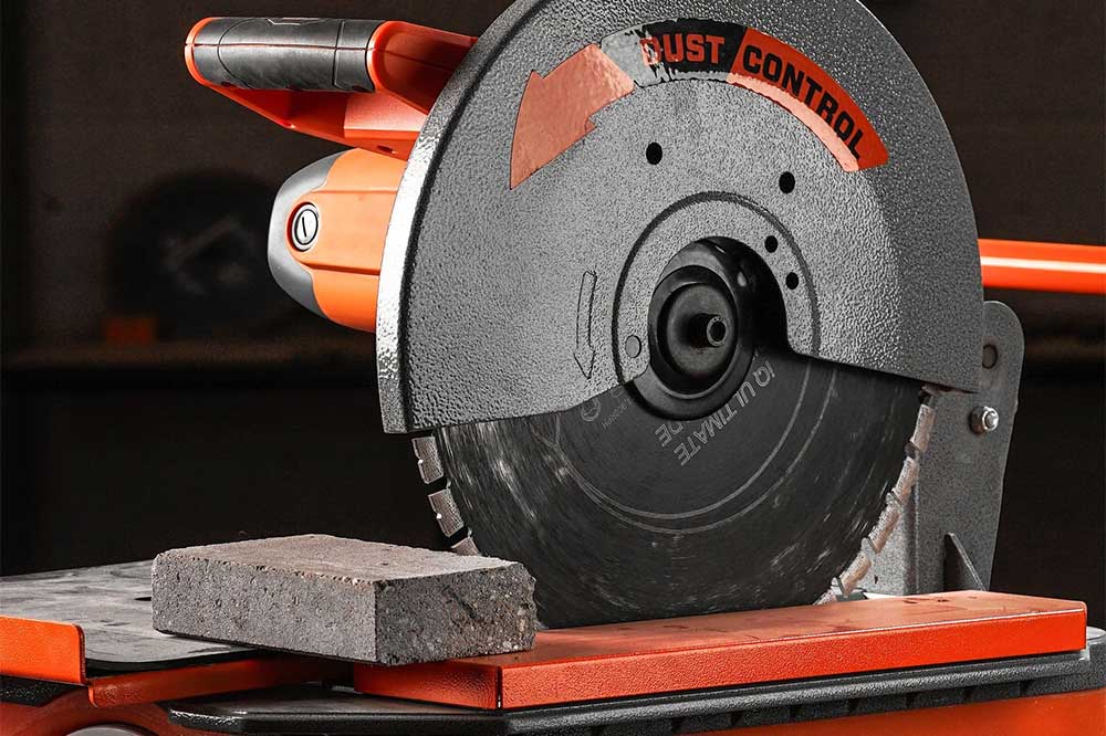 iQ360XT Saw | iQ PowerTools | Dustless Hardscaping Equipment