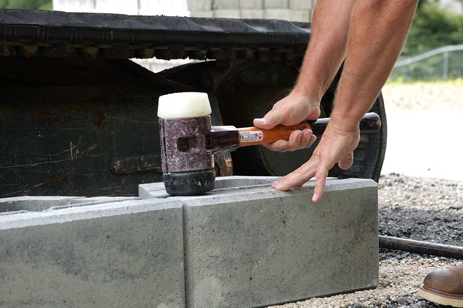 Using the Halder Sim80 Mallet on Stone