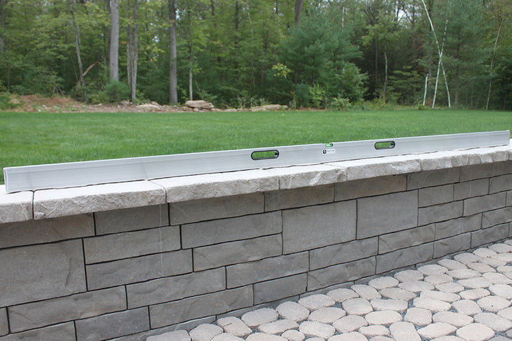Leveling Outdoor Wall with Quick-E-8' Level