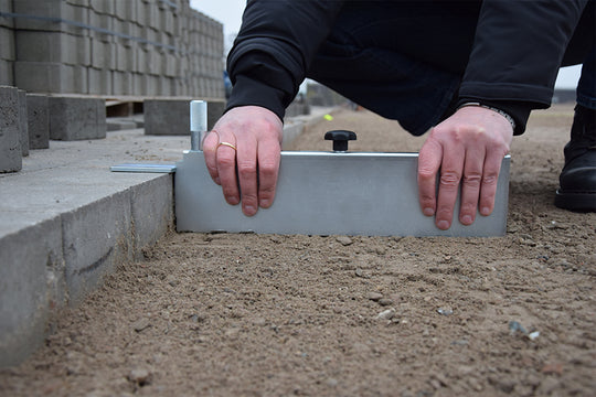 Set the Height of Maxi Gauge